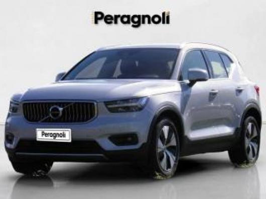 usato VOLVO XC40