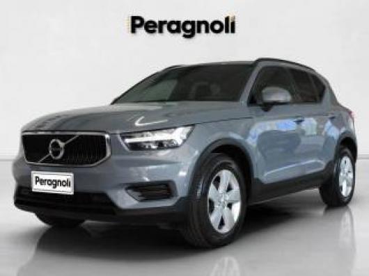 usato VOLVO XC40
