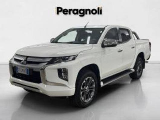 usato MITSUBISHI L200