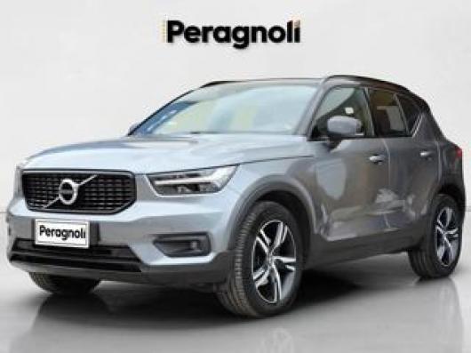 usato VOLVO XC40