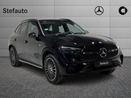nuovo MERCEDES GLC 300