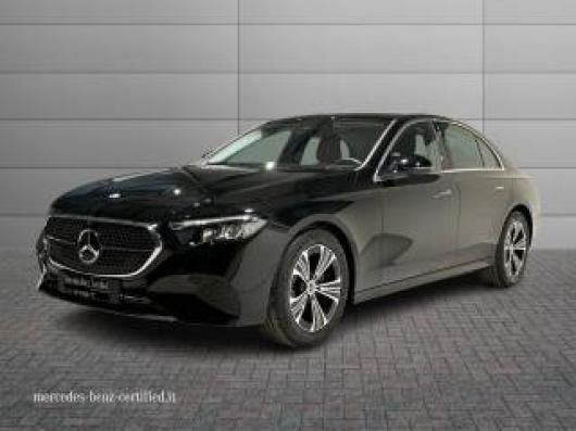 usato MERCEDES E 220