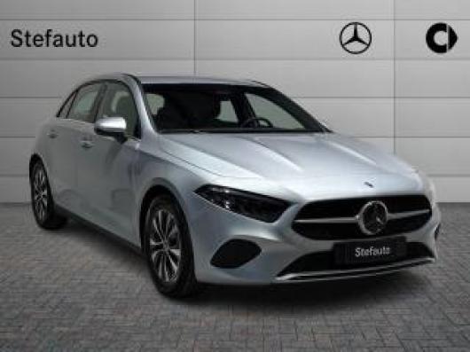 nuovo MERCEDES A 180