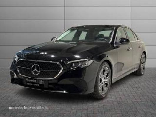 usato MERCEDES E 220