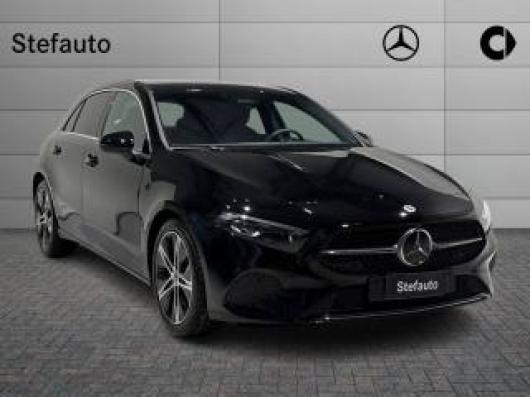nuovo MERCEDES A 180
