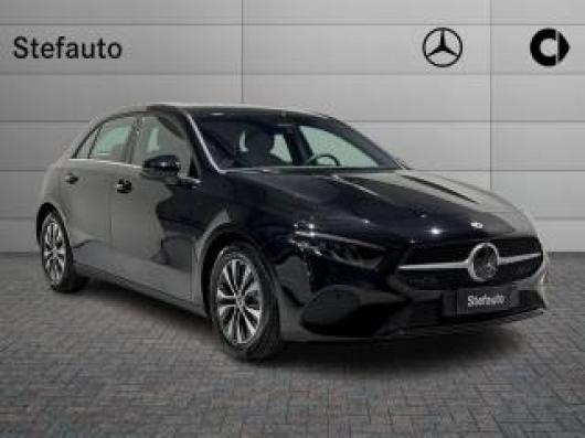nuovo MERCEDES A 180