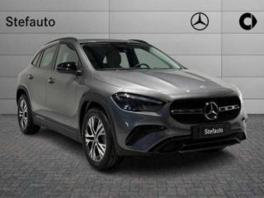 Km 0 MERCEDES GLA 200