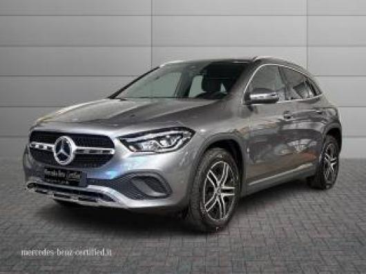 usato MERCEDES GLA 200