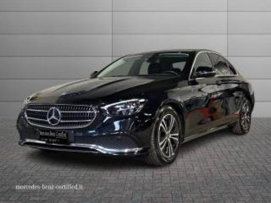 E 220