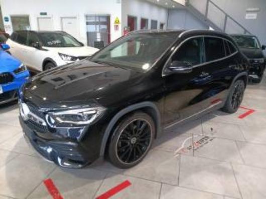 usato MERCEDES GLA 200