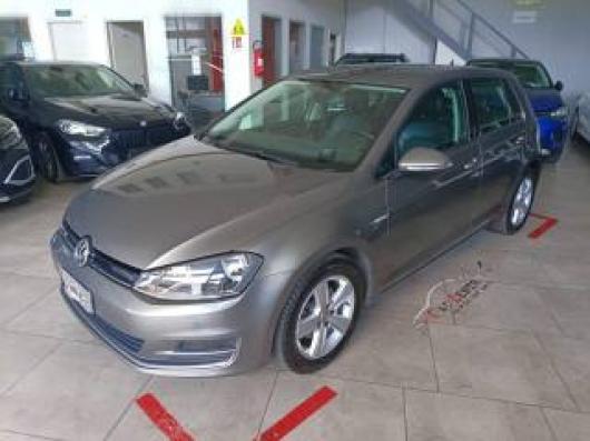 usato VOLKSWAGEN Golf