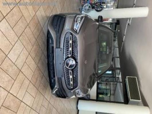 usato MERCEDES GLA 200