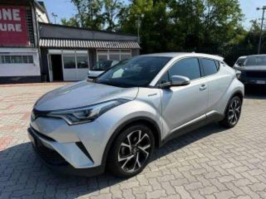 usato TOYOTA C HR