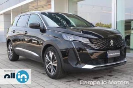 usato PEUGEOT 5008
