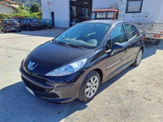 usato PEUGEOT 207