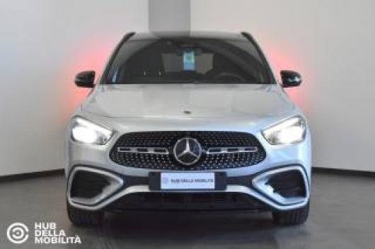 usato MERCEDES GLA 200
