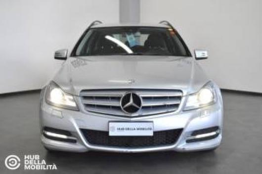 usato MERCEDES C 220
