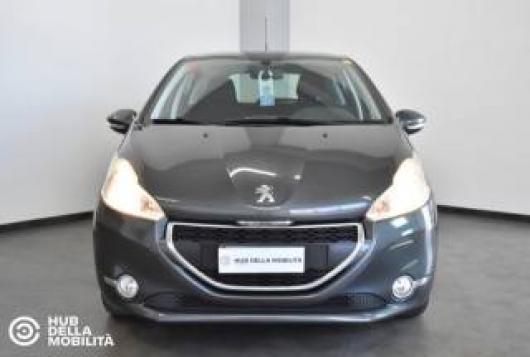 usato PEUGEOT 208