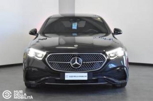 usato MERCEDES E 220