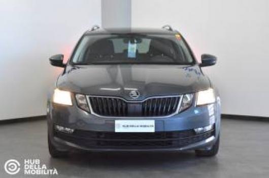 usato SKODA Octavia
