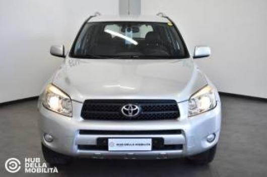 usato TOYOTA RAV 4