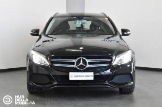 usato MERCEDES C 220