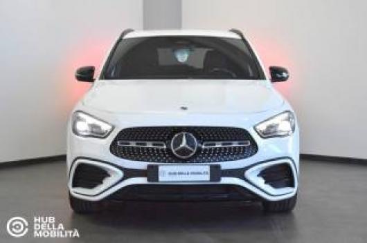 usato MERCEDES GLA 180
