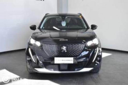usato PEUGEOT 2008