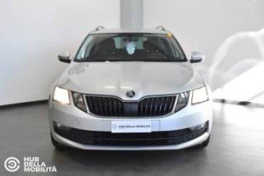 usato SKODA Octavia