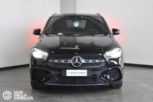 usato MERCEDES GLA 180