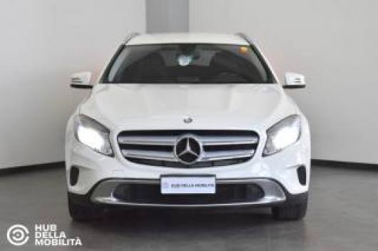 usato MERCEDES GLA 180