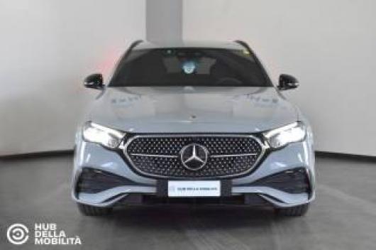 usato MERCEDES E 220