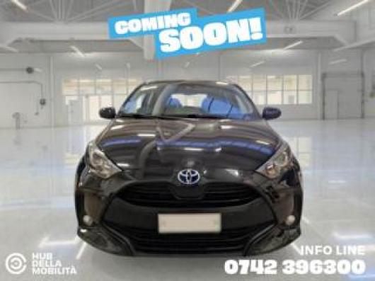 usato TOYOTA Yaris