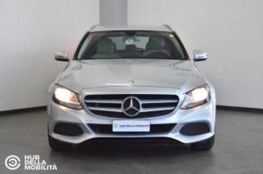 usato MERCEDES C 220