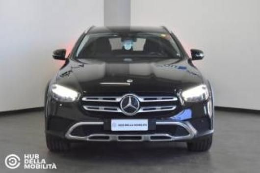 usato MERCEDES E 220