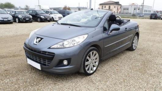 usato PEUGEOT 207