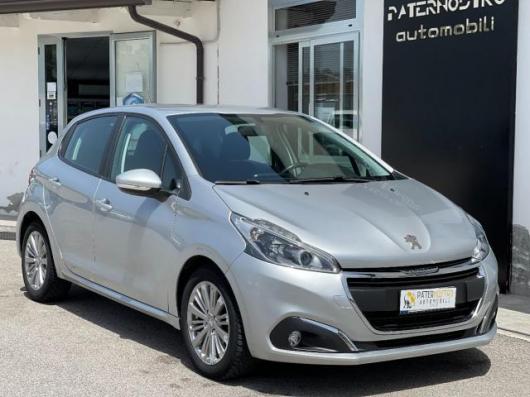 usato PEUGEOT 208