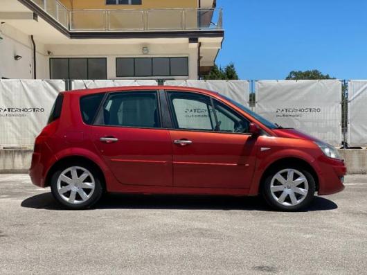 usato RENAULT Scenic