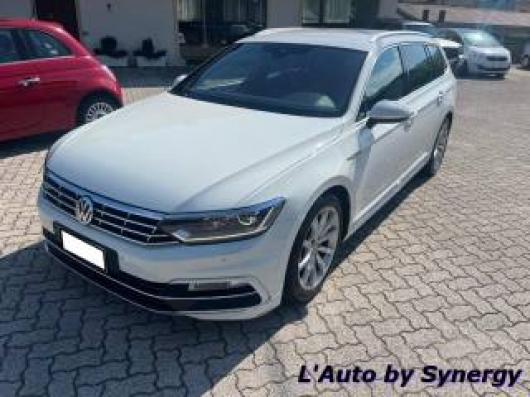 usato VOLKSWAGEN Passat Variant