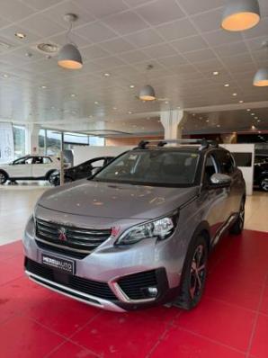 usato PEUGEOT 5008