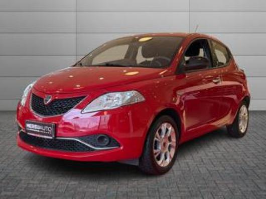 usato LANCIA Ypsilon