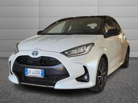 Yaris
