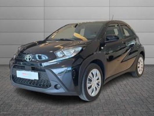 usato TOYOTA Aygo X