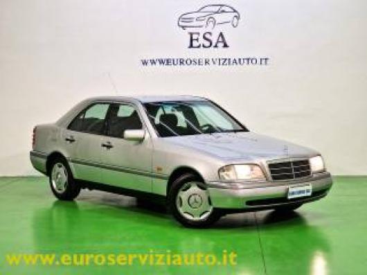 usato MERCEDES C 180