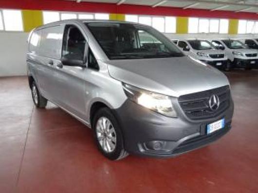 usato MERCEDES Vito
