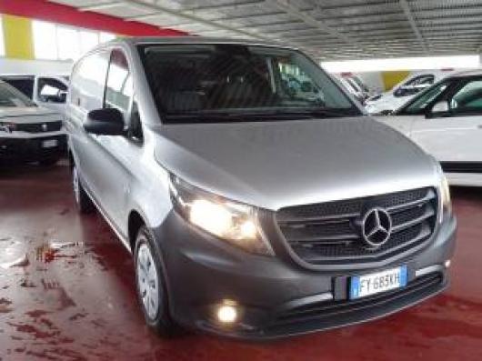 usato MERCEDES Vito
