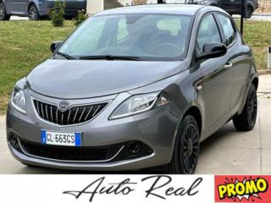 usato LANCIA Ypsilon