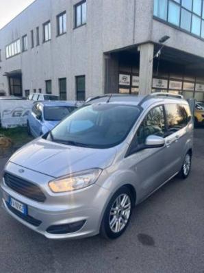 usato FORD Tourneo Courier