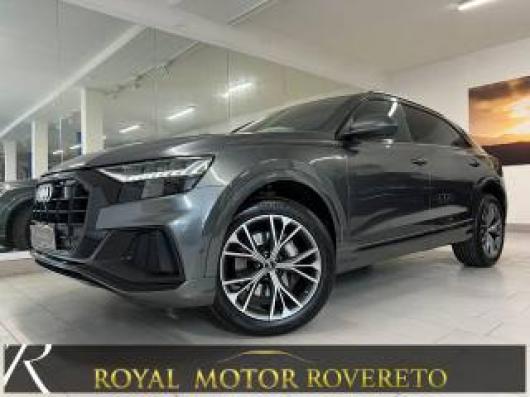 usato AUDI Q8