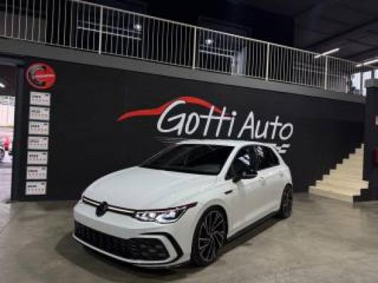 usato VOLKSWAGEN Golf